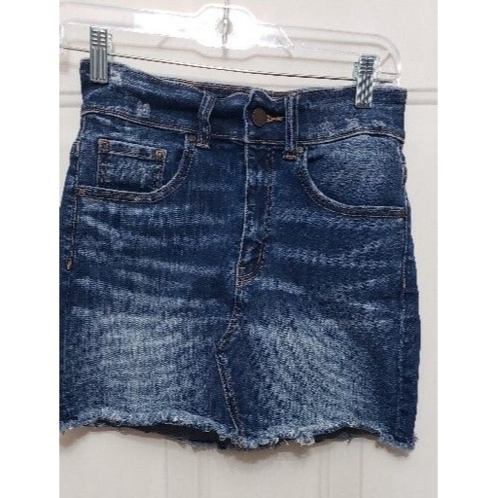 BKE Denim Mini Skirt Distressed Frayed Hem Women’s Size Small